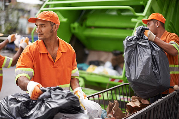 Best Garage Cleanout  in Ironwood, MI